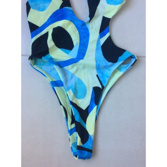 Pesfeel One Piece Swimsuit Monokini Asymmetric Padded Swimwear - Picture 3 of 8